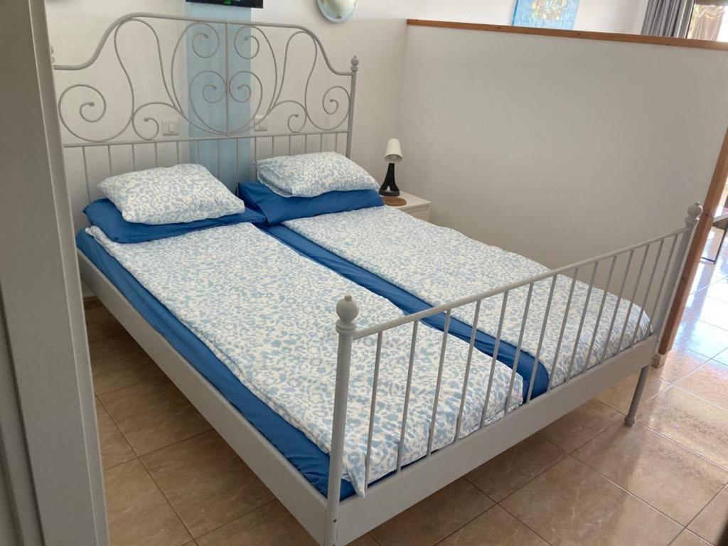 Yumbo Beach Apartment 2 With High Speed Free Internet Сан-Бартоломе Экстерьер фото